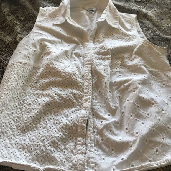 CJ Banks size 1X lace top excellent condition see pics - Picture 2 of 4